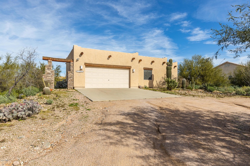 1480 E Whitley (1 of 31)