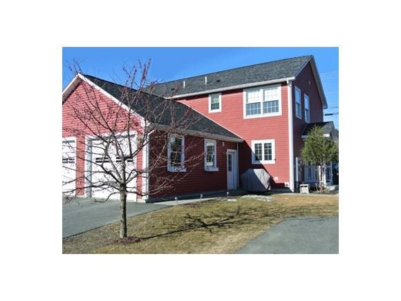 53 Brick House Ln unit 1A, White River Junction, VT 05001 - photo 1