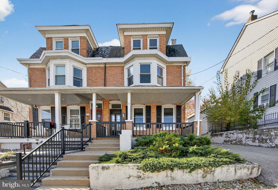 17 Merion Ave, Conshohocken, PA 19428 - photo 1