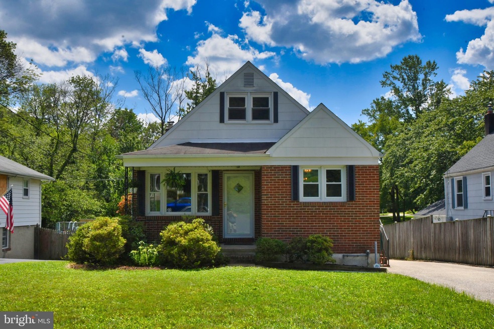 1827 Wildwood Ave, Parkville, MD 21234 - photo 1