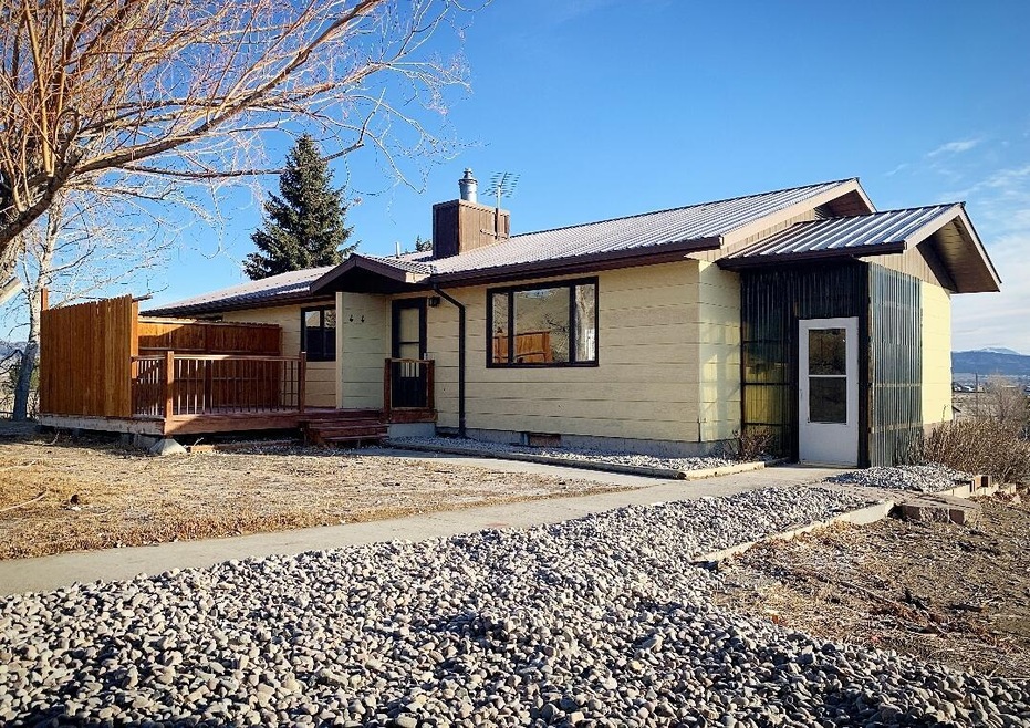 Exterior Upstairs Entry View