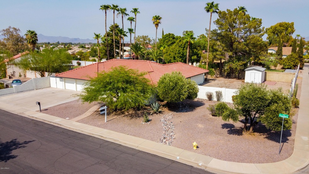 1437 N Pasadena Cir, Mesa, AZ 85201 - photo 1