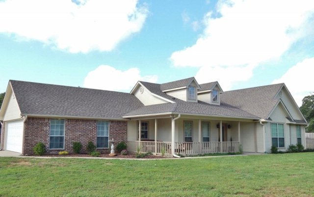 304 Brentwood Dr, Athens, TX 75751 - photo 1