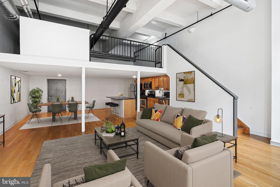 810 N Hancock St unit B, Philadelphia, PA 19123 - photo 1