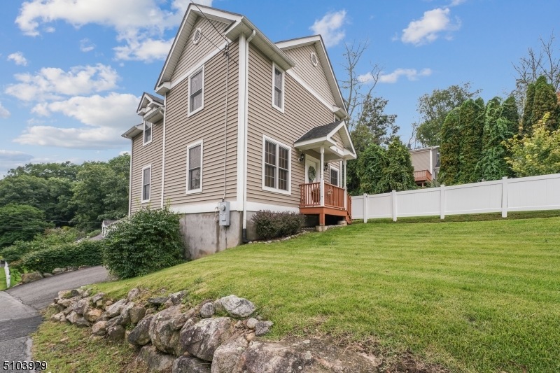 50 Northwestern Way, Hopatcong, NJ 07843 - photo 1