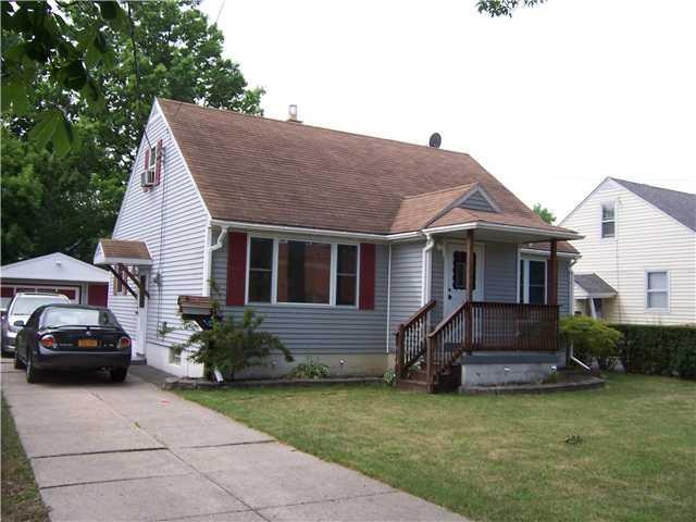 197 18th Ave, North Tonawanda, NY 14120 - photo 1