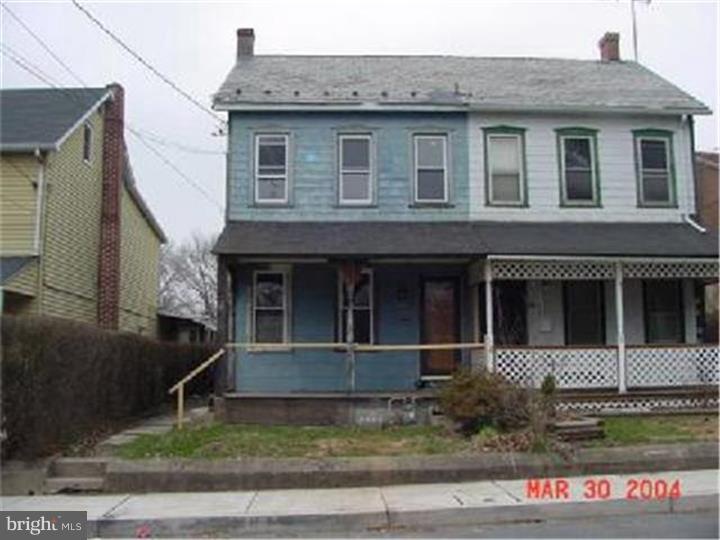 409 S 7th St, Emmaus, PA 18049 - photo 1