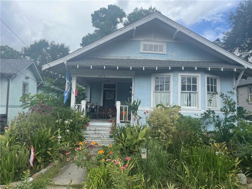 2216 Joseph St, New Orleans, LA 70115 - photo 1