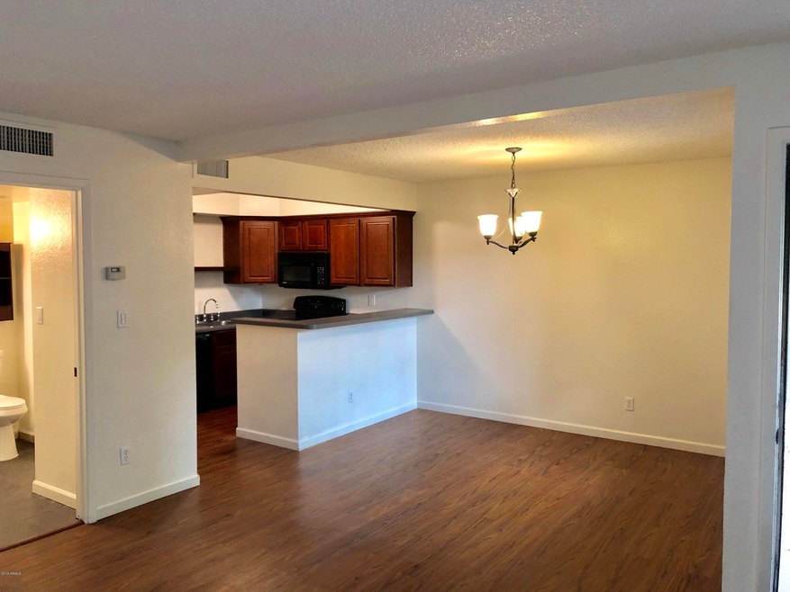 2121 S Pennington unit 57, Mesa, AZ 85202 - photo 1