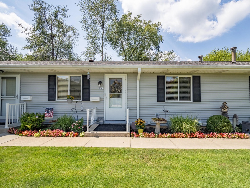 5250 Green Meadow-102