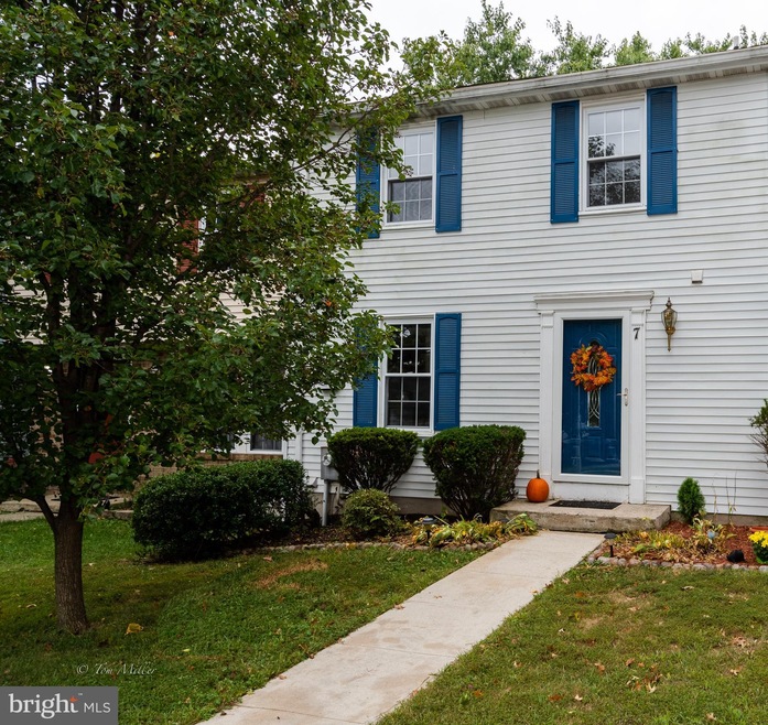 7 Hapsburg Ct, Parkville, MD 21234 - photo 1