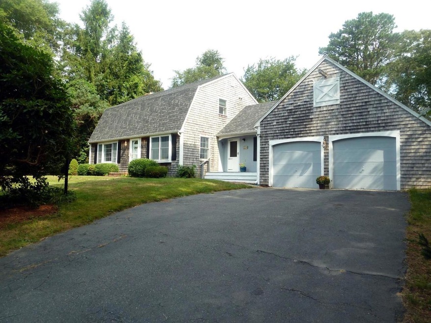 31 Moody Dr, Sandwich, MA 02563 - photo 1