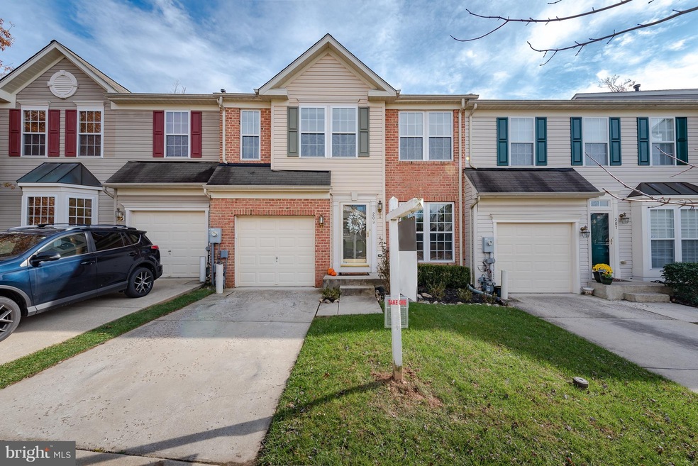209 Arbor Vista Ln, Owings Mills, MD 21117 - photo 1