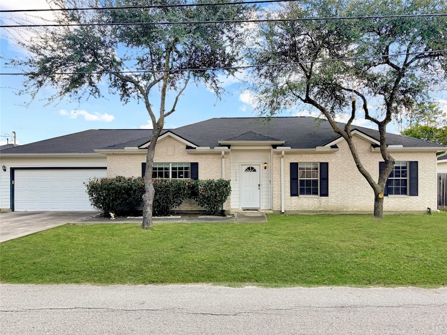 Pending $235,000 • Co-Listing Agent