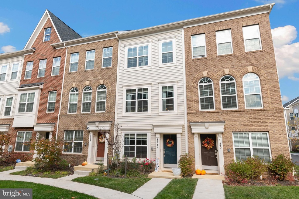 7123 Rowlock Alley, Calverton, MD 20705 - photo 1
