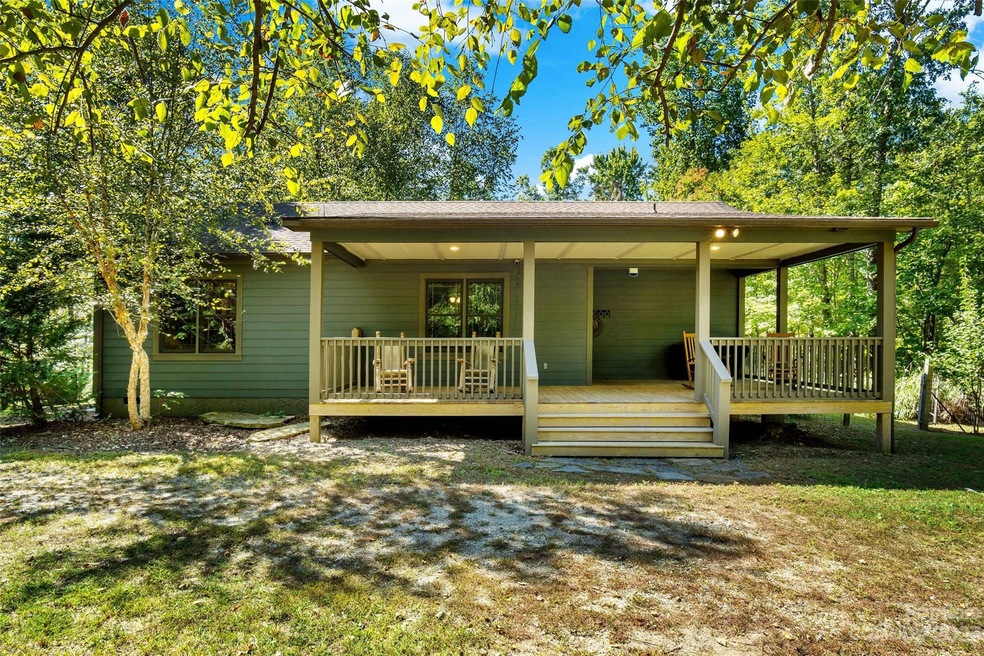 956 Thermal City Rd, Union Mills, NC 28167 MLS CAR4074879