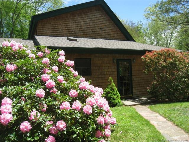 32 Al Harvey Rd, Stonington, CT 06378 - photo 1