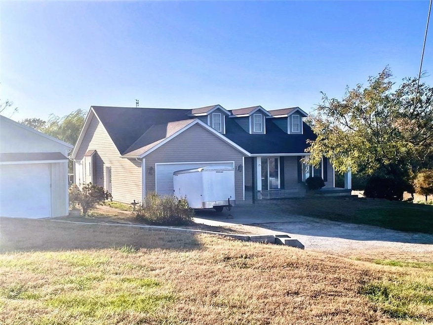 15110 County Road 633, Adrian, MO 64720 - photo 1