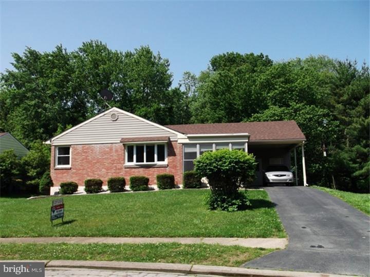 33 Weer Cir, Wilmington, DE 19808 - photo 1