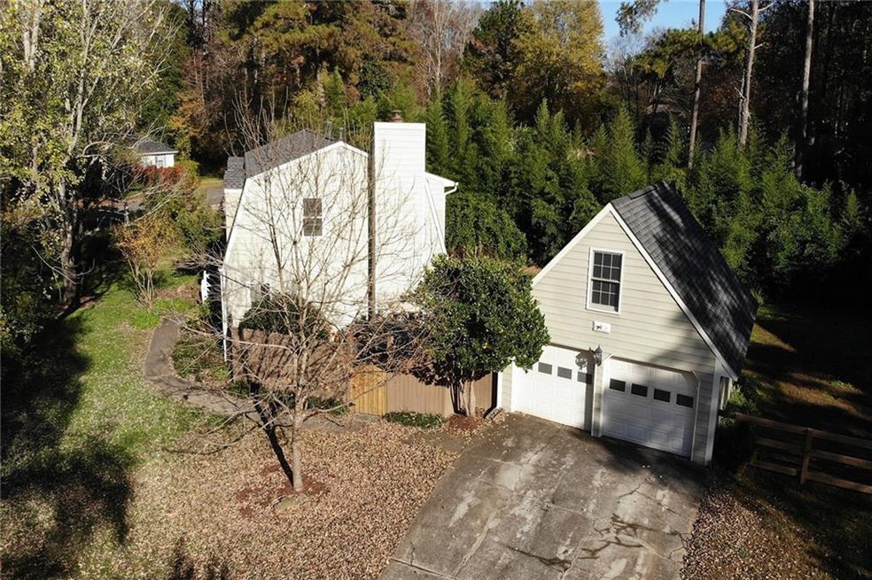 1920 Clinton Dr, Marietta, GA 30062 - photo 1