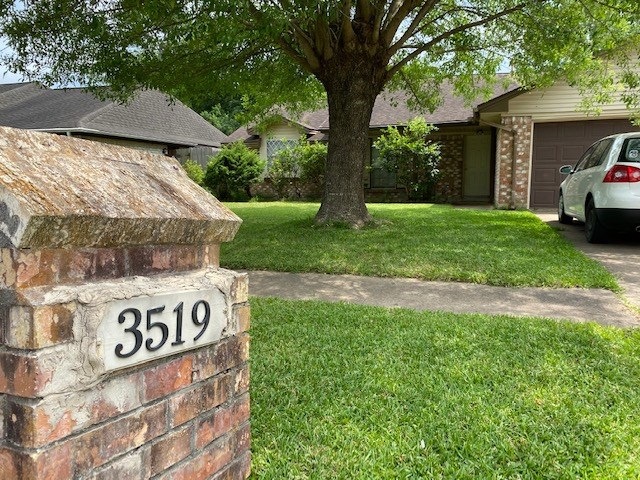 3519 Saratoga Dr, Houston, TX 77088 - photo 1