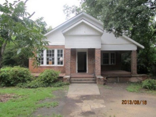 3747 Flamingo Dr, Macon, GA 31206 - photo 1