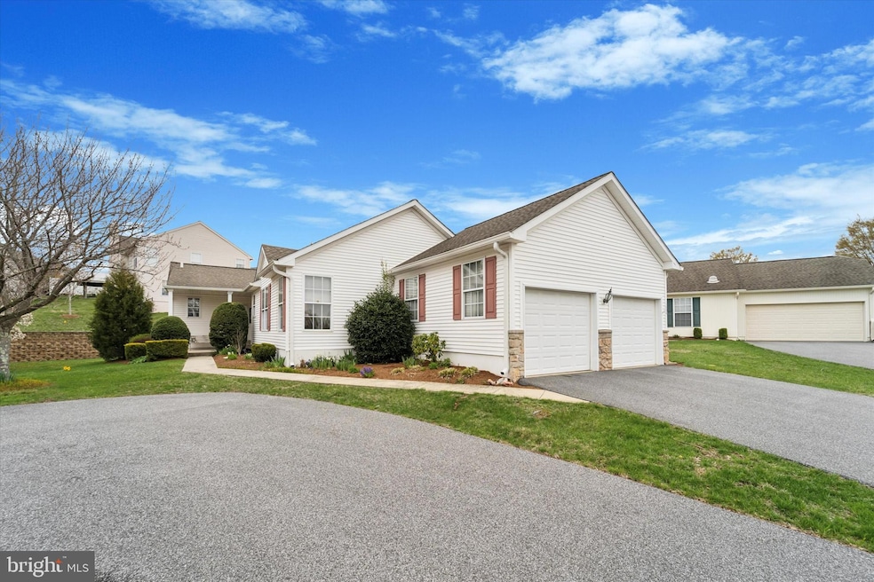 Under Contract $550,000