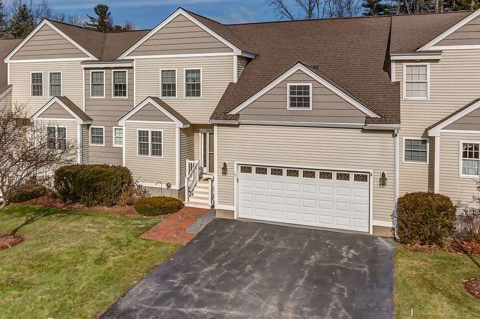 47 Terrell Ln, Hollis, NH 03049 - photo 1