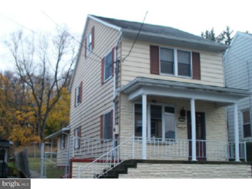 1326 Spruce St, Ashland, PA 17921 - photo 1