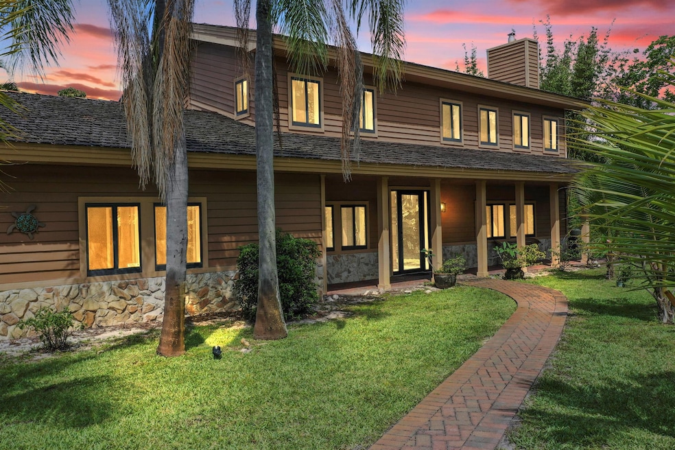 For Sale $1,100,000 • Co-Listing Agent