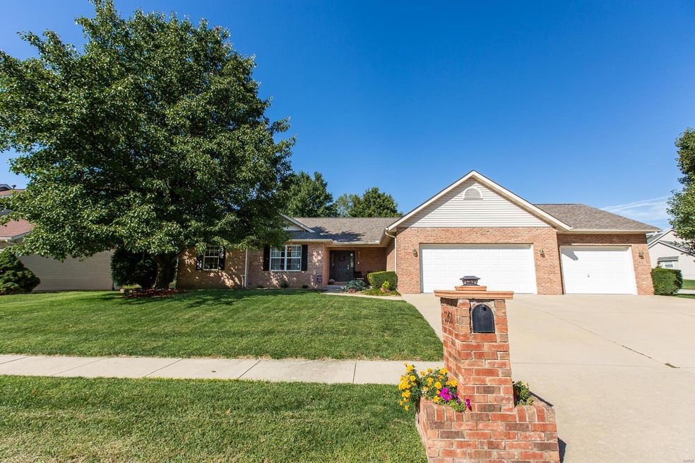 Welcome to 1261 Illini Drive, O'Fallon, IL
