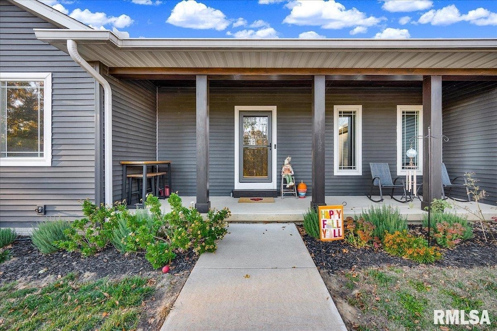 Under Contract $485,000