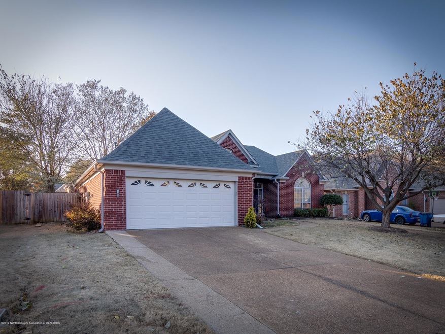 6133 Shadow Oaks