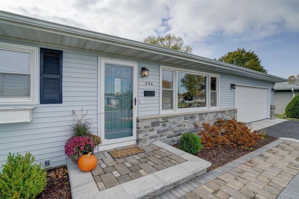 296 Park St, Oregon, WI 53575 - photo 1