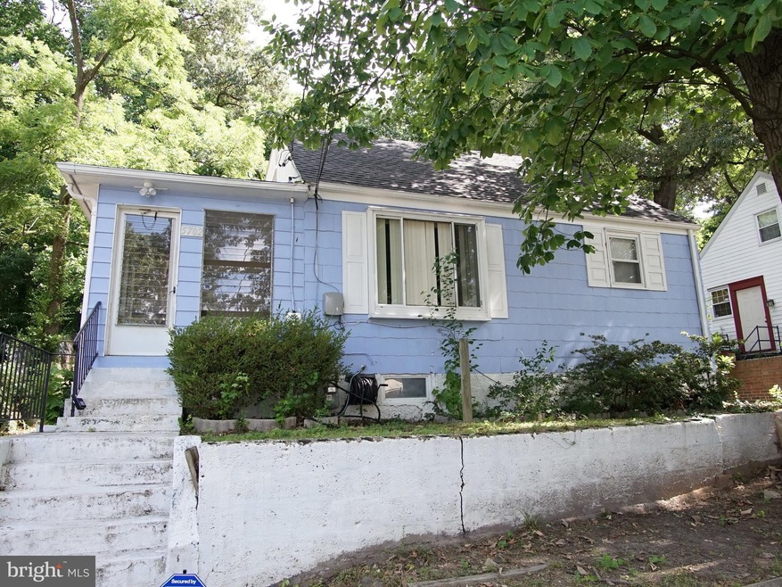 5702 64th Ave, Riverdale, MD 20737 - photo 1