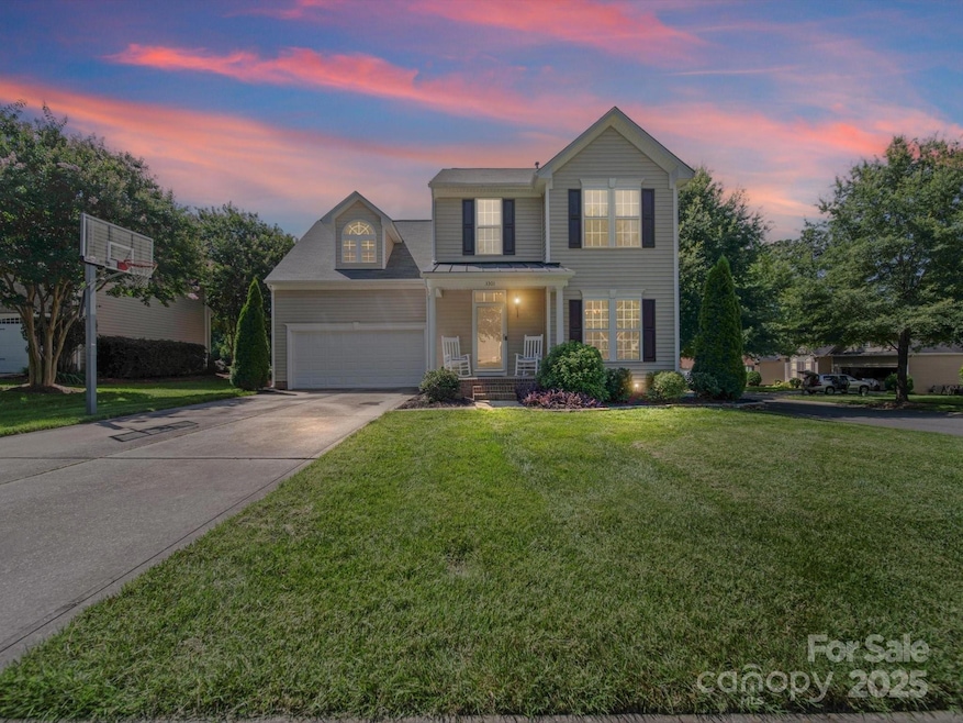 Under Contract $370,000 • Co-Listing Agent