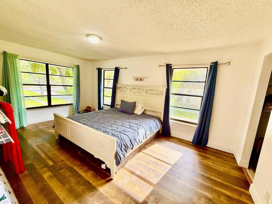 9930 Pineapple Tree Dr unit 2010, Boynton Beach, FL 33436 - photo 1