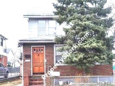 6112 134th St, Flushing, NY 11367 - photo 1