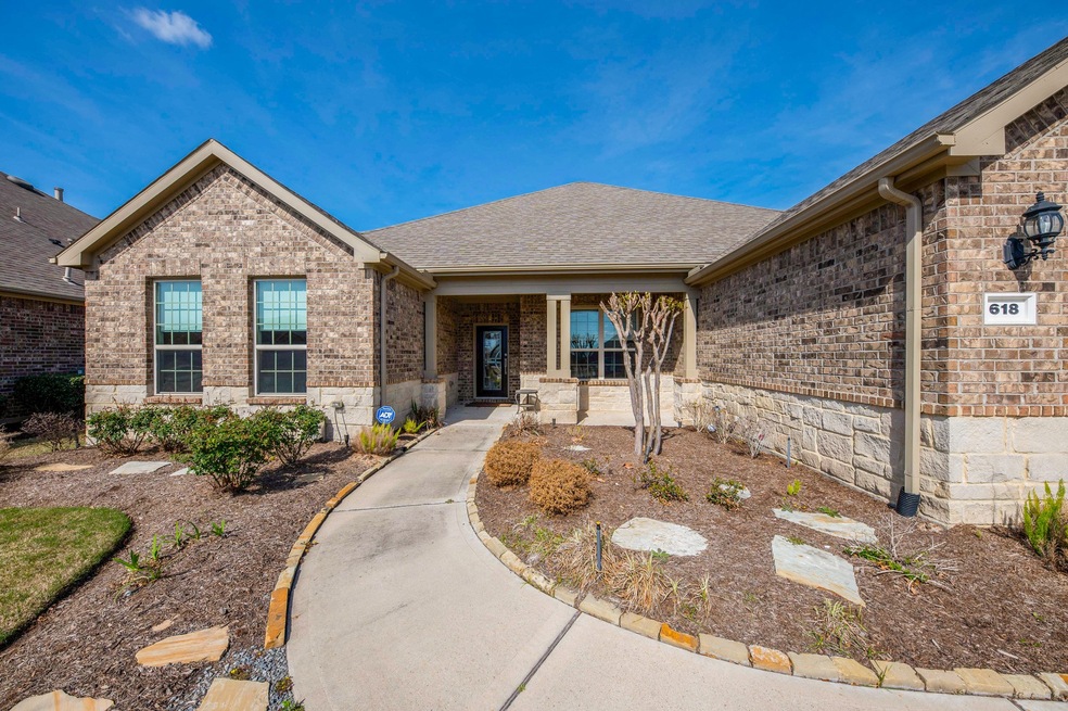 618 Texas Star Dr, Richmond, TX 77469 - photo 1