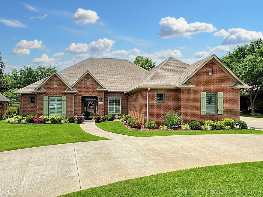 508 Ransten Dr, Tahlequah, OK 74464 - photo 1