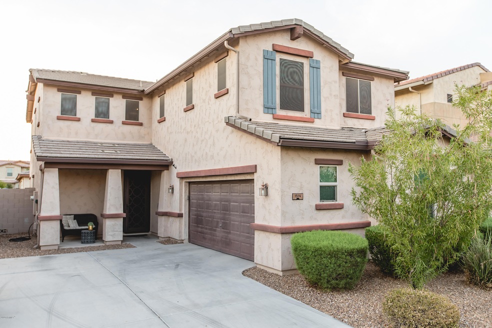 1 1514 E Hummingbird