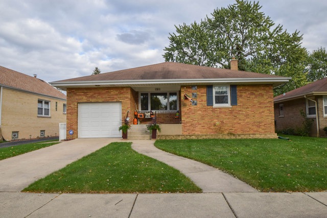 1911 Suffolk Ave, Westchester, IL 60154 - photo 1