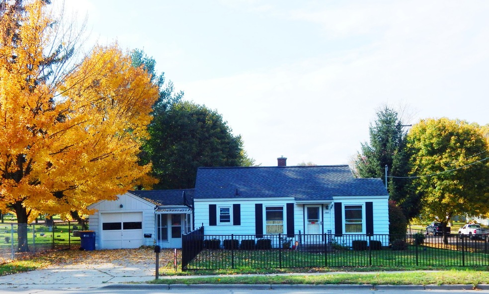 2237 Fuller Ave NE, Grand Rapids, MI 49505 - photo 1