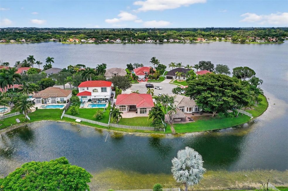 Sold $758,000 • Co-Listing Agent