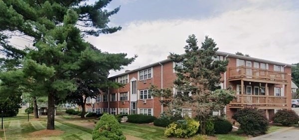 10 Tara Dr unit 4, Weymouth, MA 02188 - photo 1