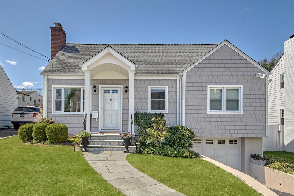 Sold $780,000 • Co-Listing Agent