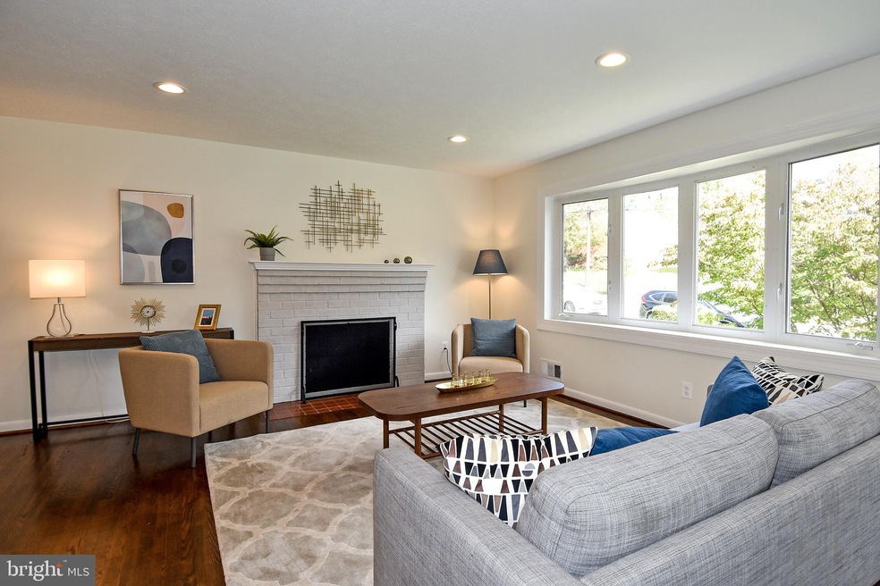 1315 Iron Forge Rd, District Heights, MD 20747 - photo 1