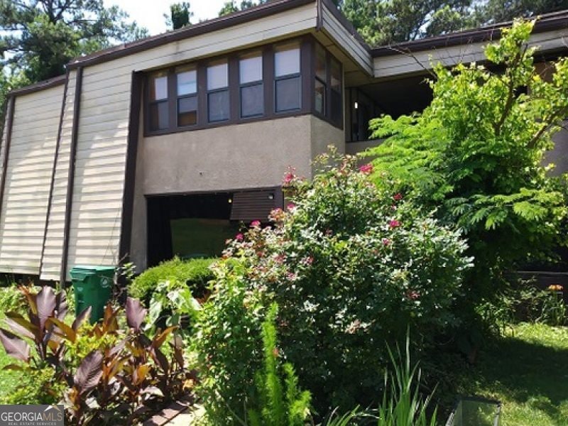 5945 Sutcliff Square, Lithonia, GA 30058 - photo 1