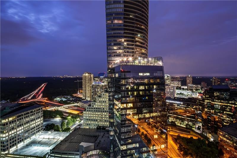 Stunning views from Penthouse No. 3011