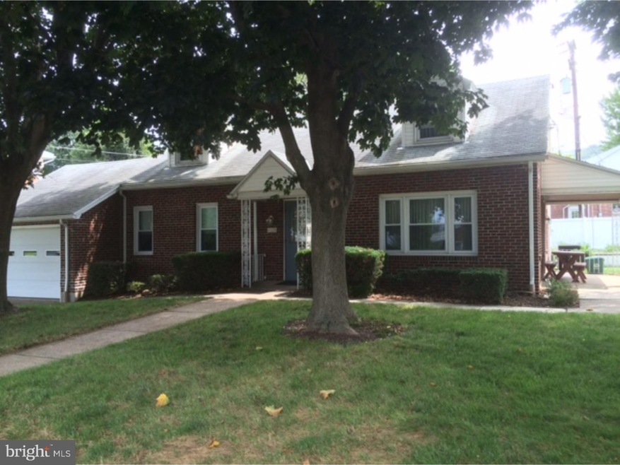 1915 N 14th St, Reading, PA 19604 - photo 1